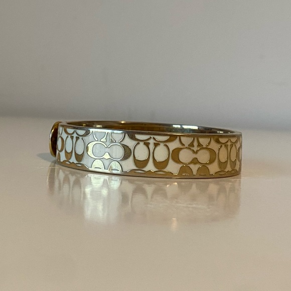 Coach Monogram Clasp Bracelet - Picture 6 of 6